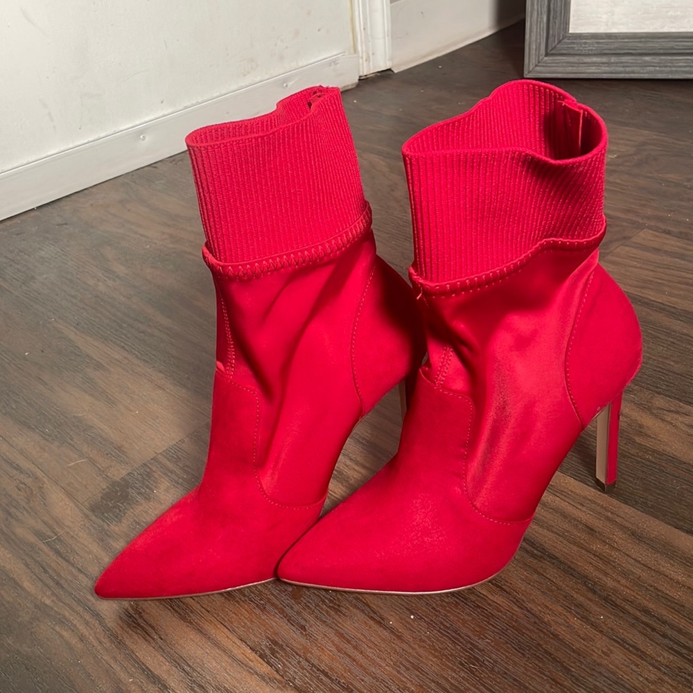 Red heel